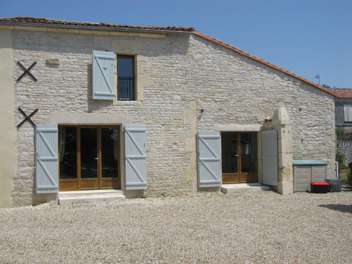 Gite Du Puits - Bréville Buitenkant foto